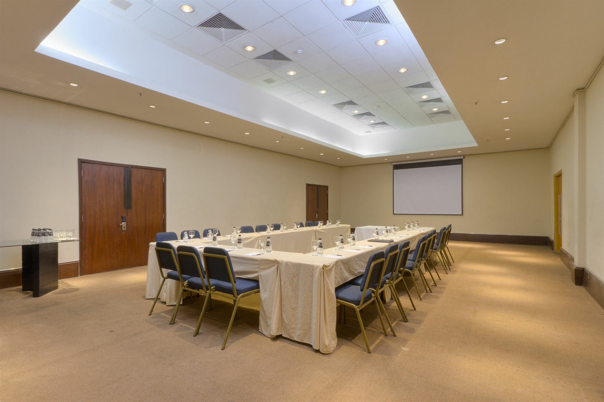 Hotel Pullman Rio De Janeiro Sao Conrado Exterior foto Meeting room